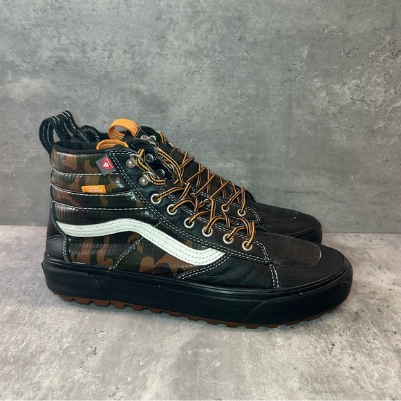 Vans Ultrarange Hiking Sneakers Mens sz 10 - camo - Picture 1 of 7